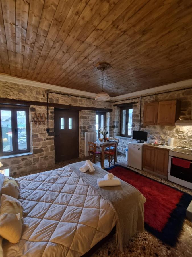 Appartement Οικιεσ Παλιοσ Φουρνοσ à Pramanta Extérieur photo